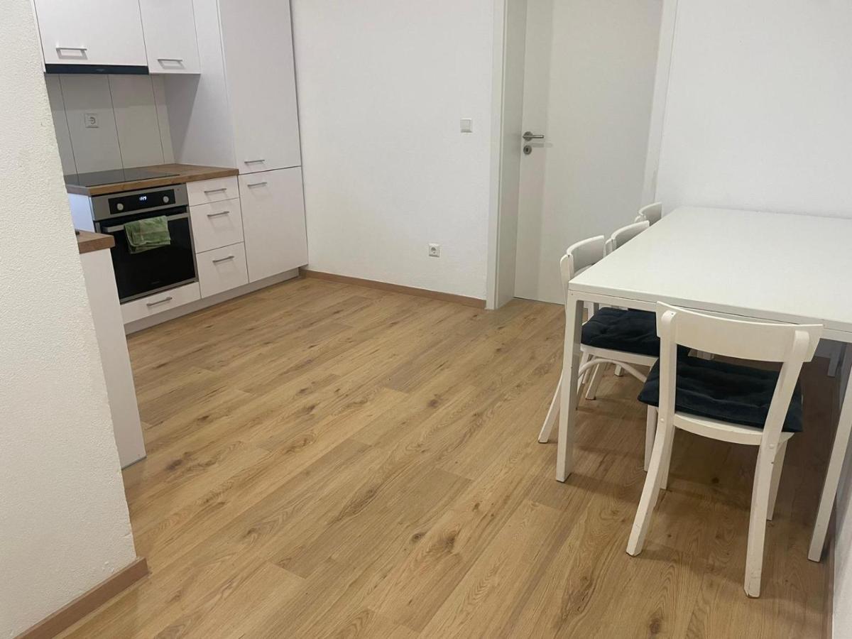 Timeless: 4 Zimmer Apartment 루드빅스부르크 외부 사진